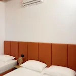 Frenki's Appartments * Velipojë