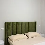 מלון Frenki's Appartments