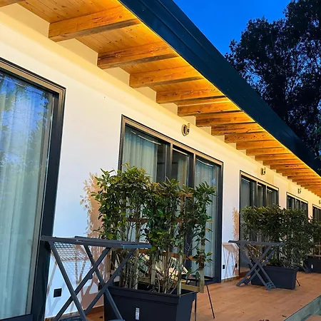 Frenki's Hotel Velipojë