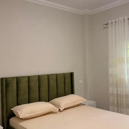 מלון Frenki's Appartments Velipojë
