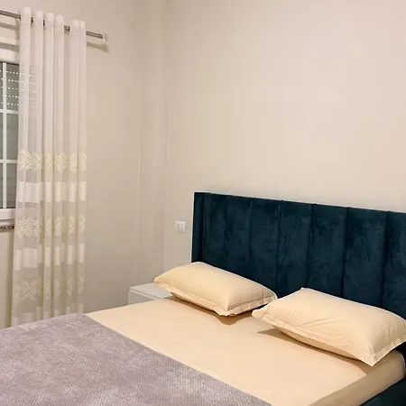 Frenki's Appartments *